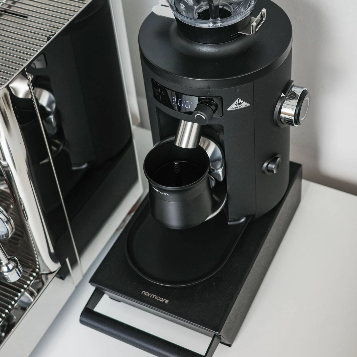 Normcore 2-in-1 Magnetic Dosing Cup