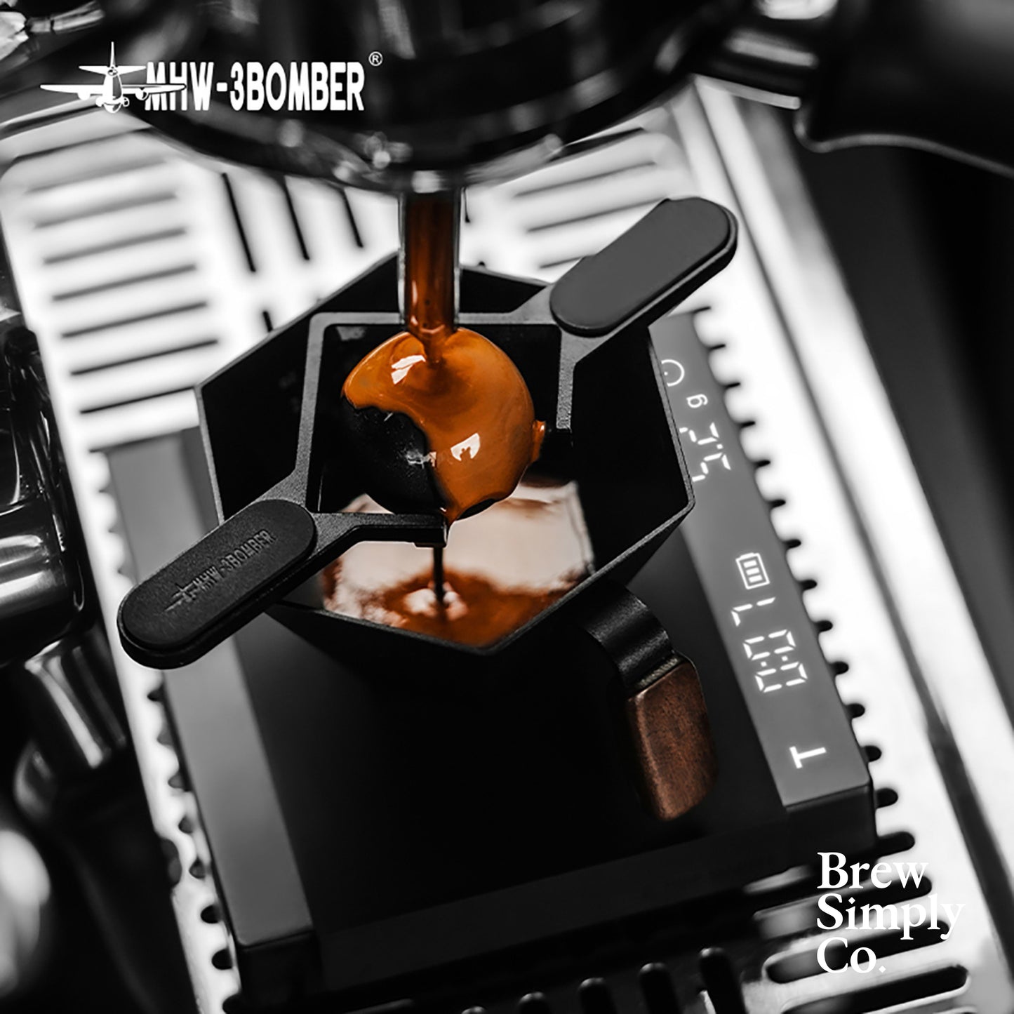 MHW-3BOMBER Smooth Espresso Chilling Ball